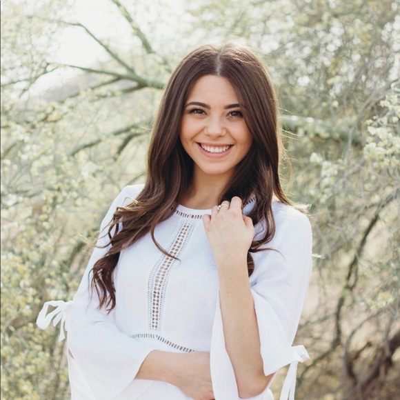 Meet your posher, Amy - Picture 1 of 1